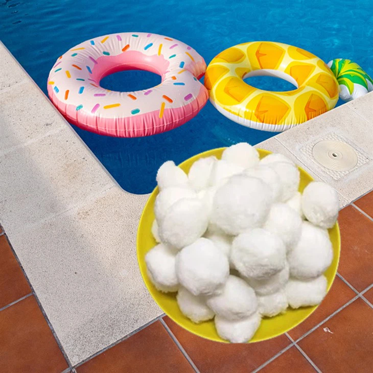 Como as bolas de filtro de piscina melhoram a filtragem da água em comparação...